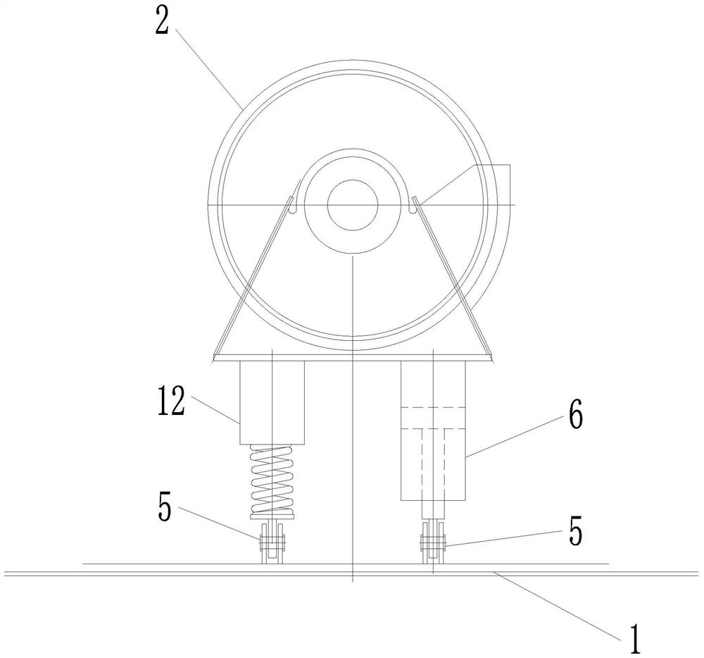 High-speed quay crane trolley traction wheel anti-vibration system