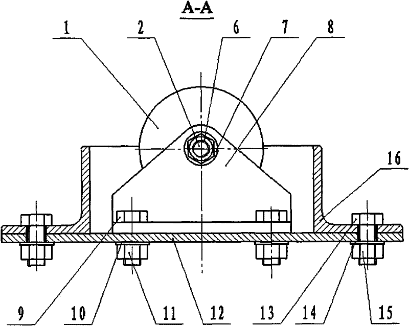 Baffle roller anti-swing mechanism for bucket elevator