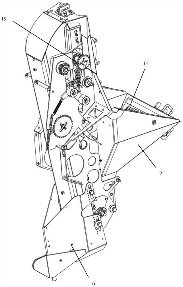 Potato seed active conveying device for potato seeder