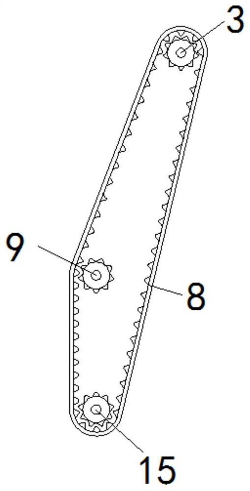 Pork mincing machine capable of synchronously filtering blood water