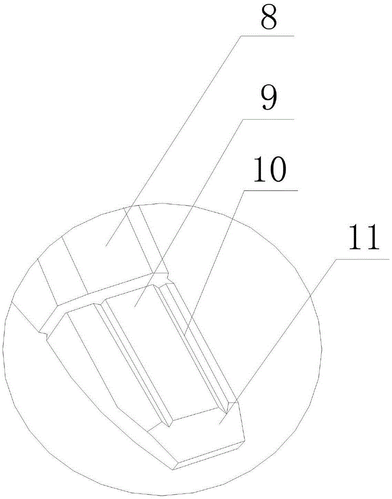 Earthing removing device for mine tunnel