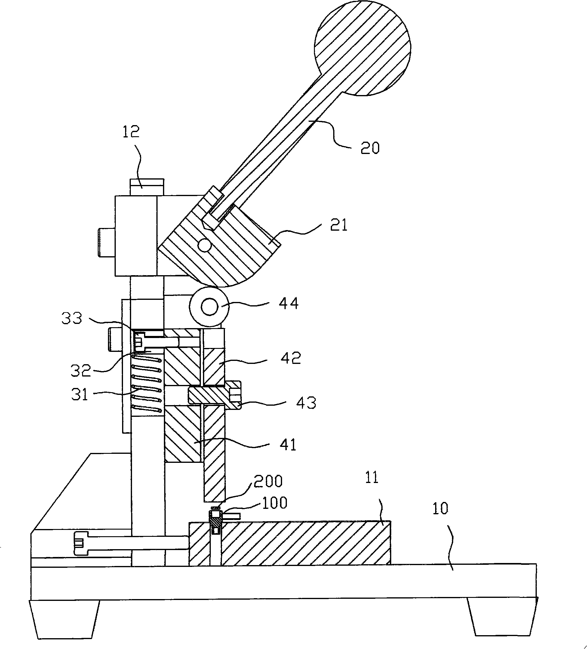 Riveting mechanism