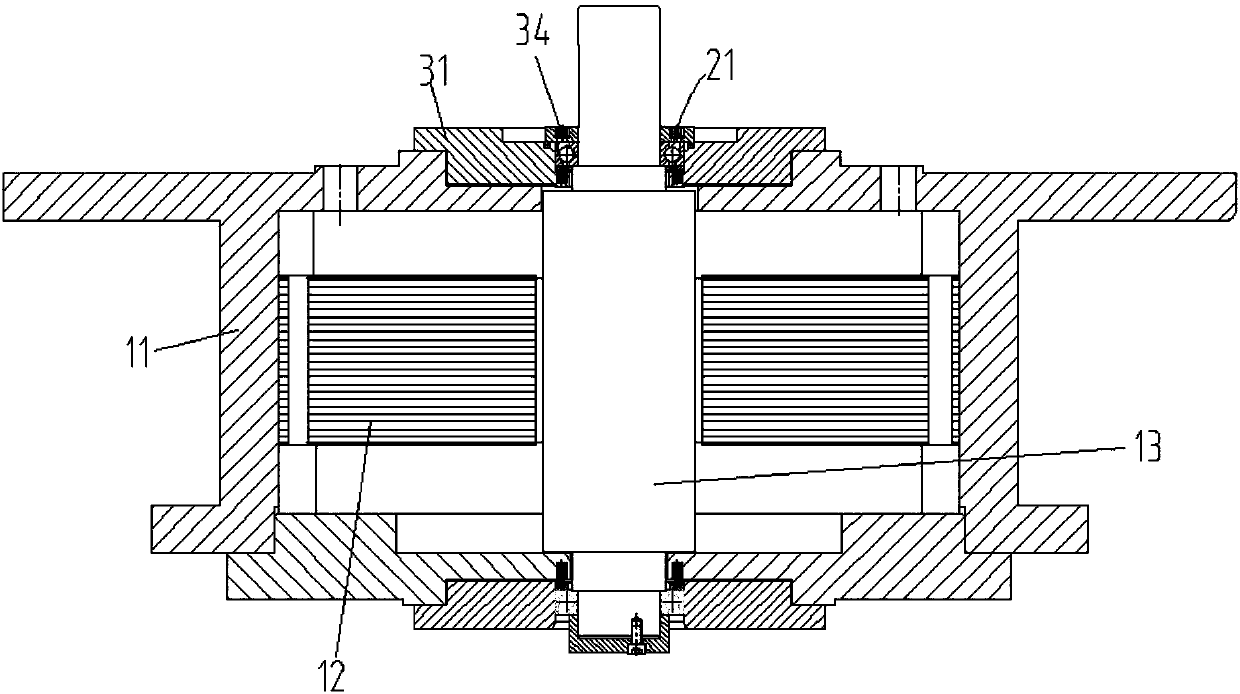 Upper angular contact bearing installation structure in overspeed test bed host