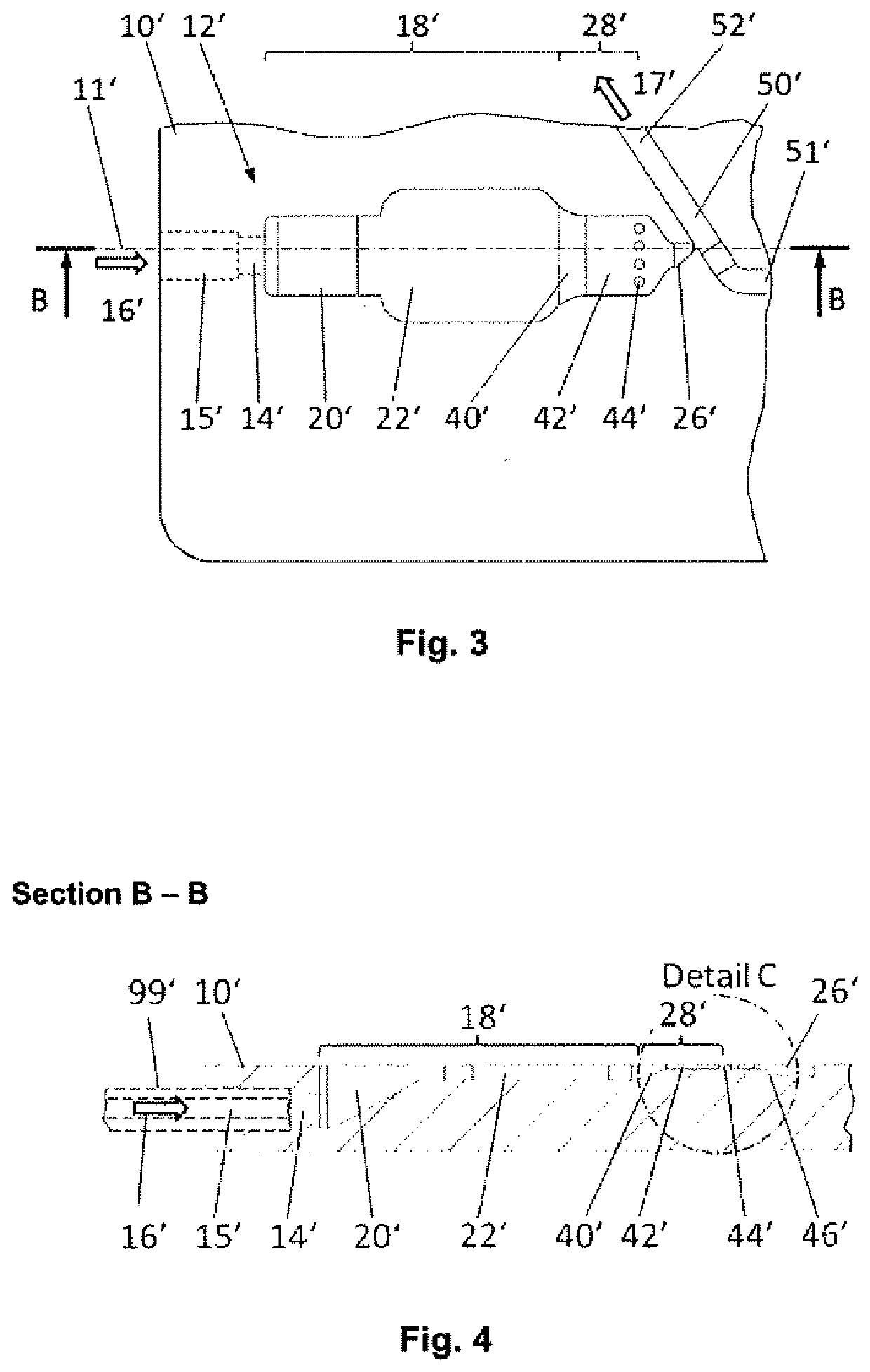 Microfluidic device and method for separating off blood serum