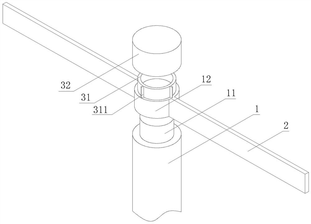 Main-tower-torsion-preventing power transmission tower with metal damper capable of dissipating energy and hydraulically resetting