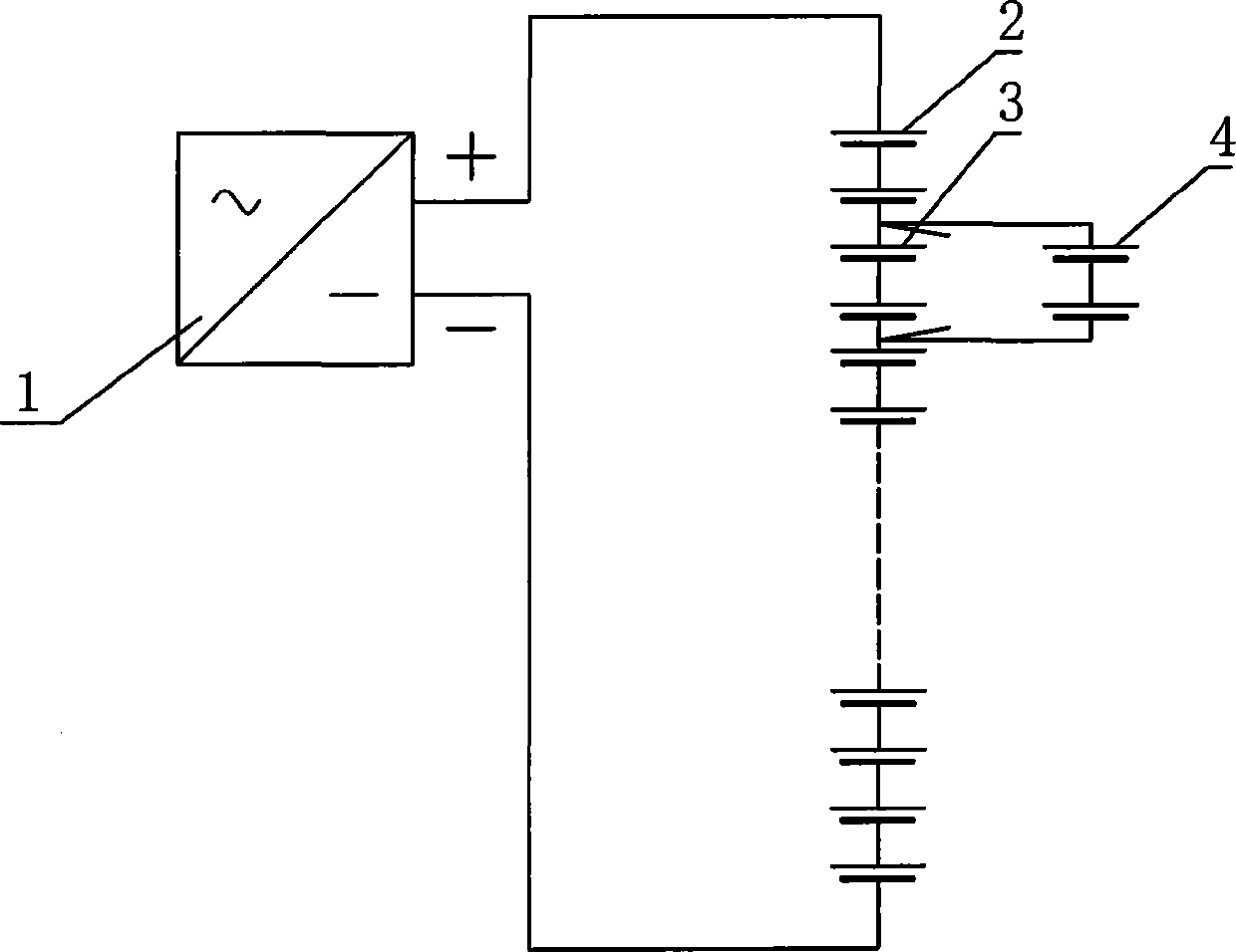 Method and device for preventing direct-current system of power transformation and distribution substation from powering off during storage battery maintenance