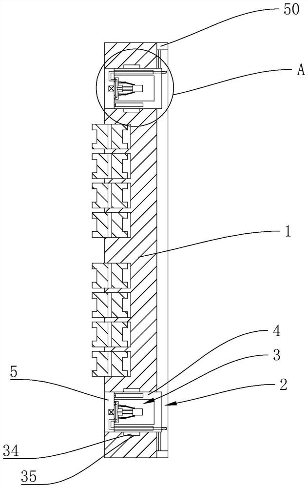 Flushing device for preventing mud cake formation of large-diameter slurry balance shield