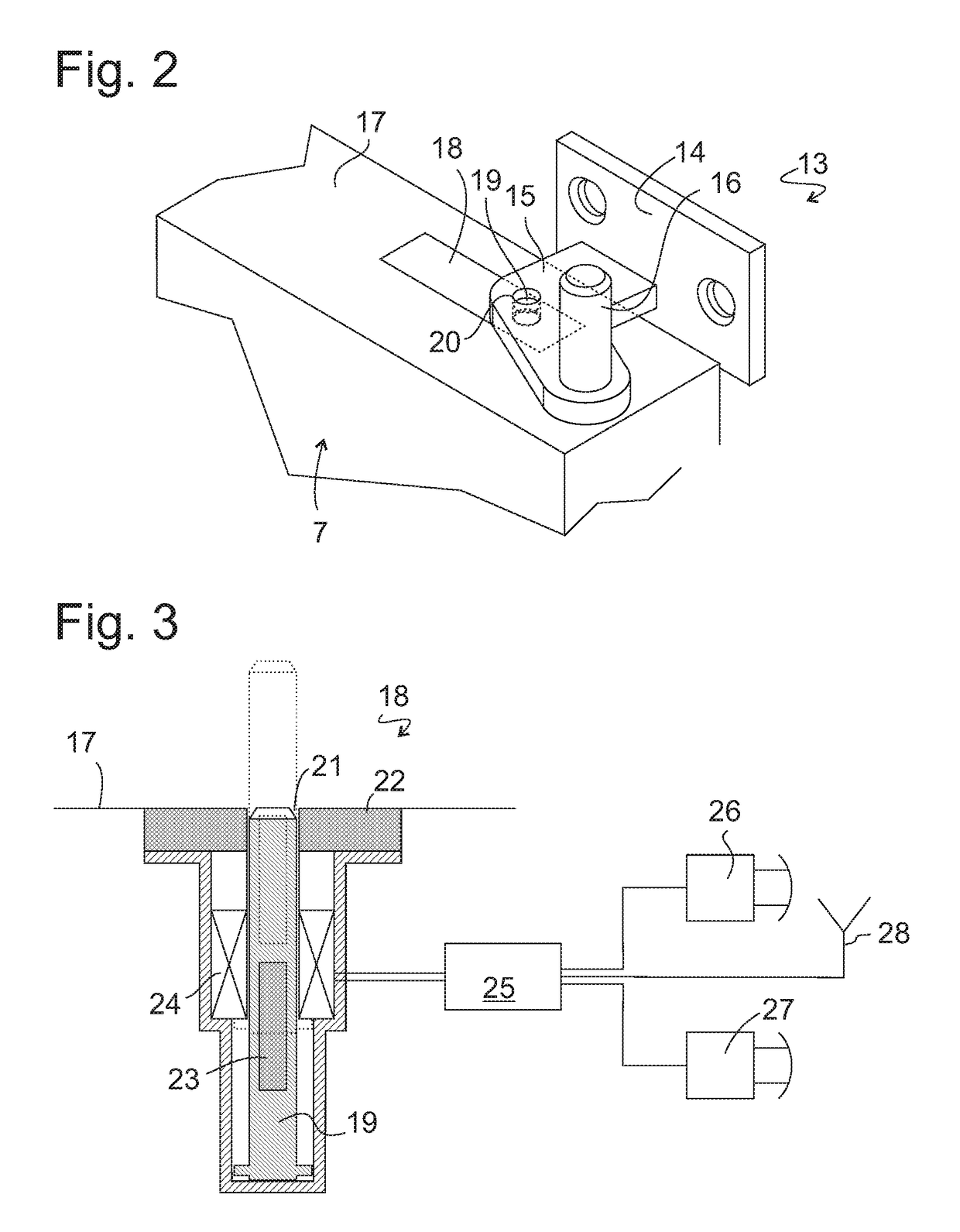 Refrigeration appliance with movable front panel