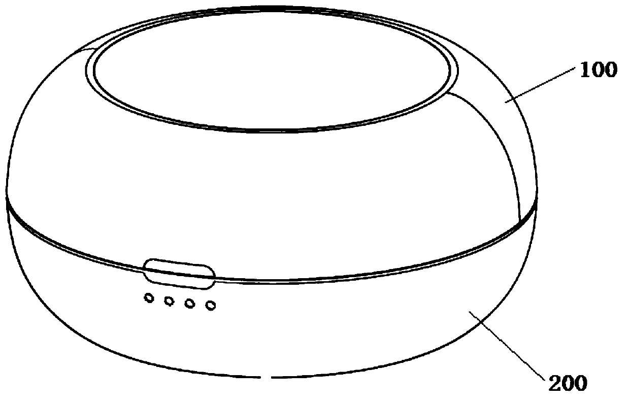 Charging device of smart wristband