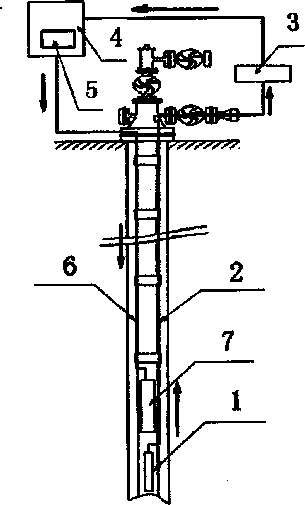 Pressure and the output self-adaptation measurement and control system of electric pump producing well