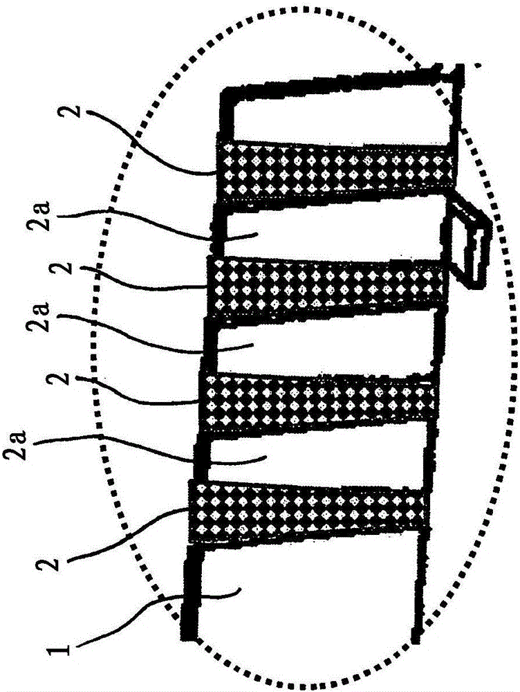 Flexible filter element with plastic frame formed thereon by injection molding