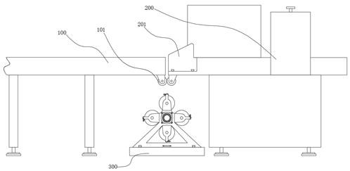 Lower film feeding packaging machine for packaging fruits