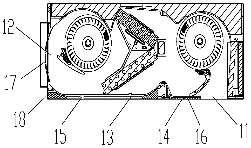 Dust removal structure of air conditioner and dust removal method thereof