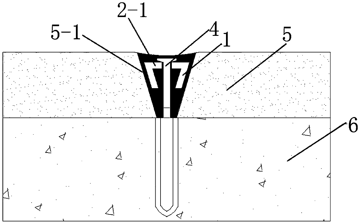 Swallow tail tenon and mortise fixing method of heat-preserving decoration integrated plate and fixing device thereof