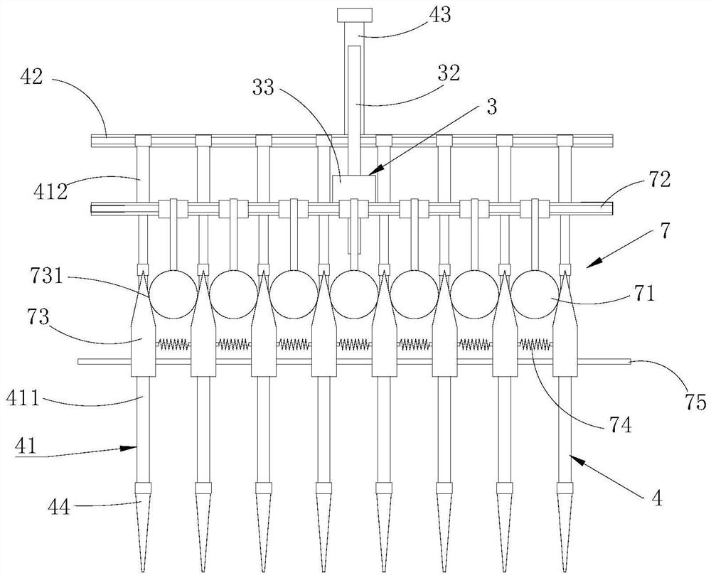 Push-press type spacing adjusting device and pipettor