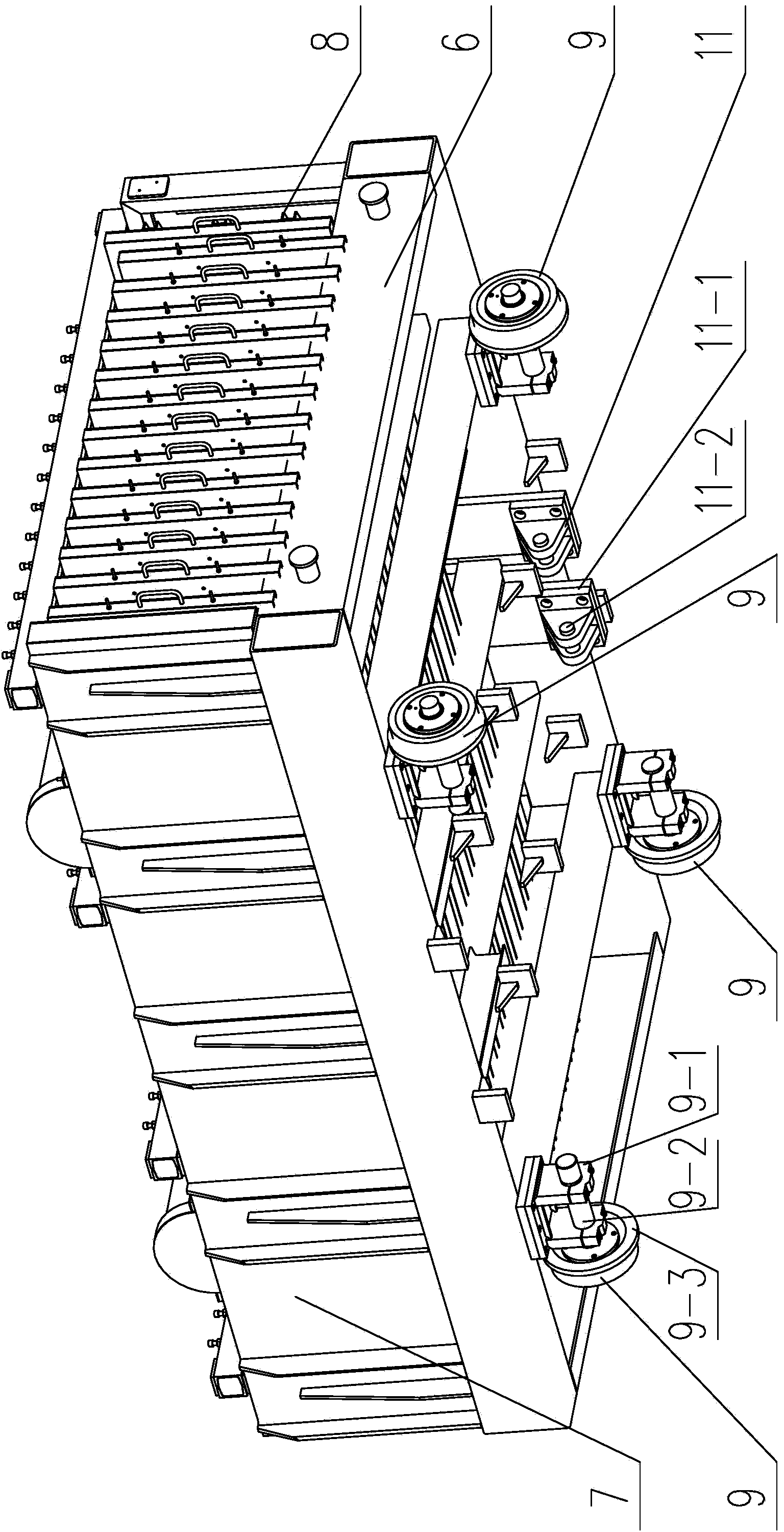 Forming device with turning mechanism