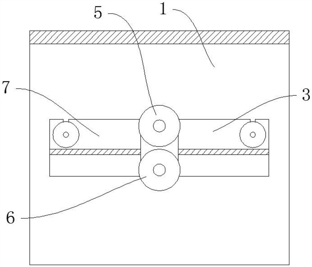 Embossing device for producing asphalt waterproof coiled material