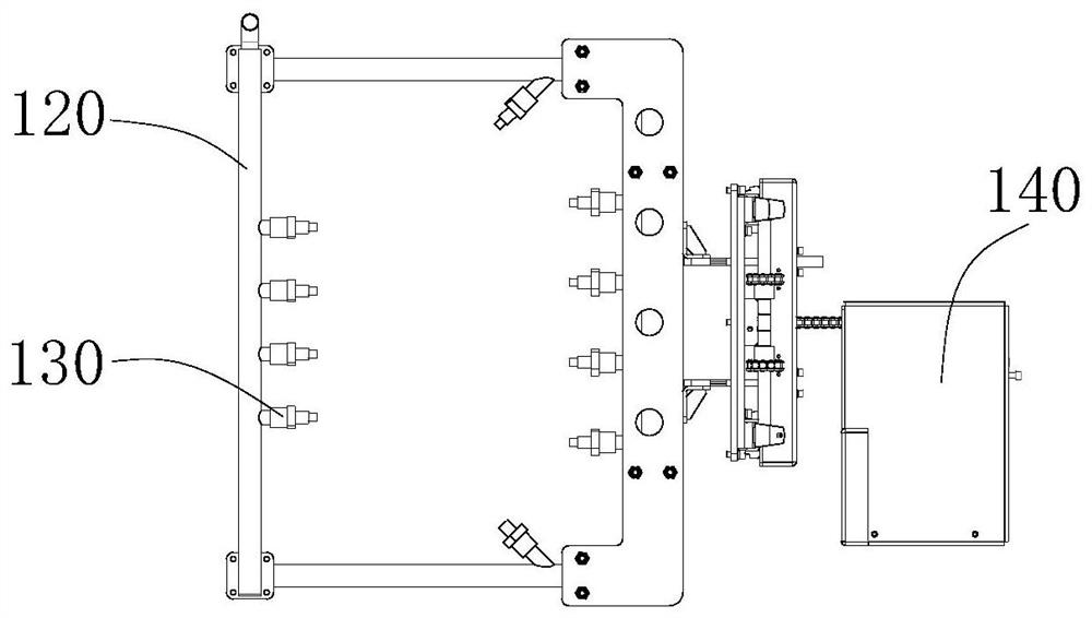 Cleaning device and truss robot