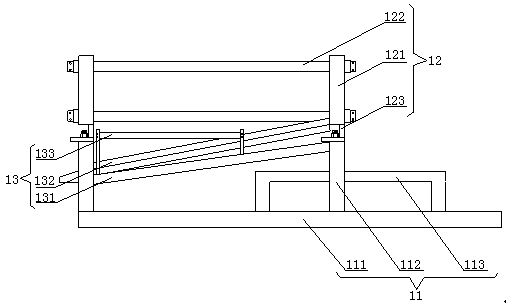 Squeezing device used for grease production